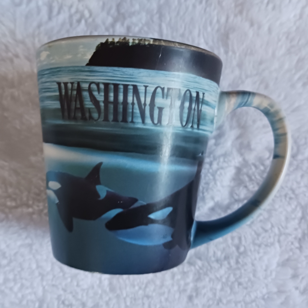 EUC Washington Whales Coffee Cup Mugs 9 Ozs #101